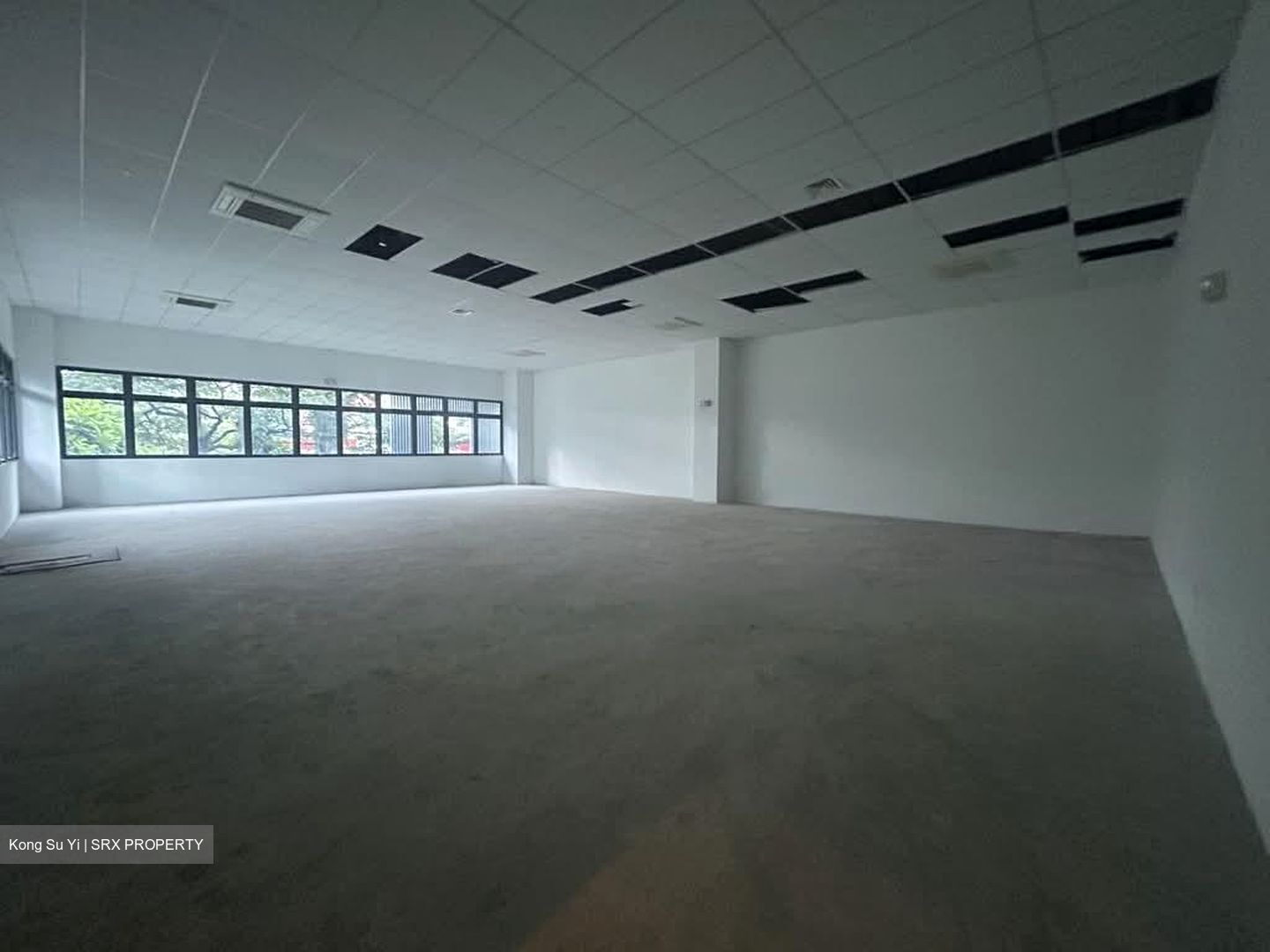Fong Mui Garage R (D26), Factory #602686981